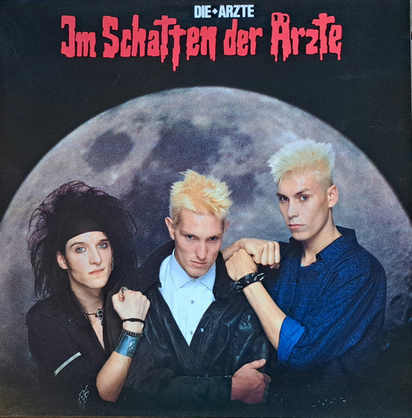 Cover: Im Schatten Der Ärzte
